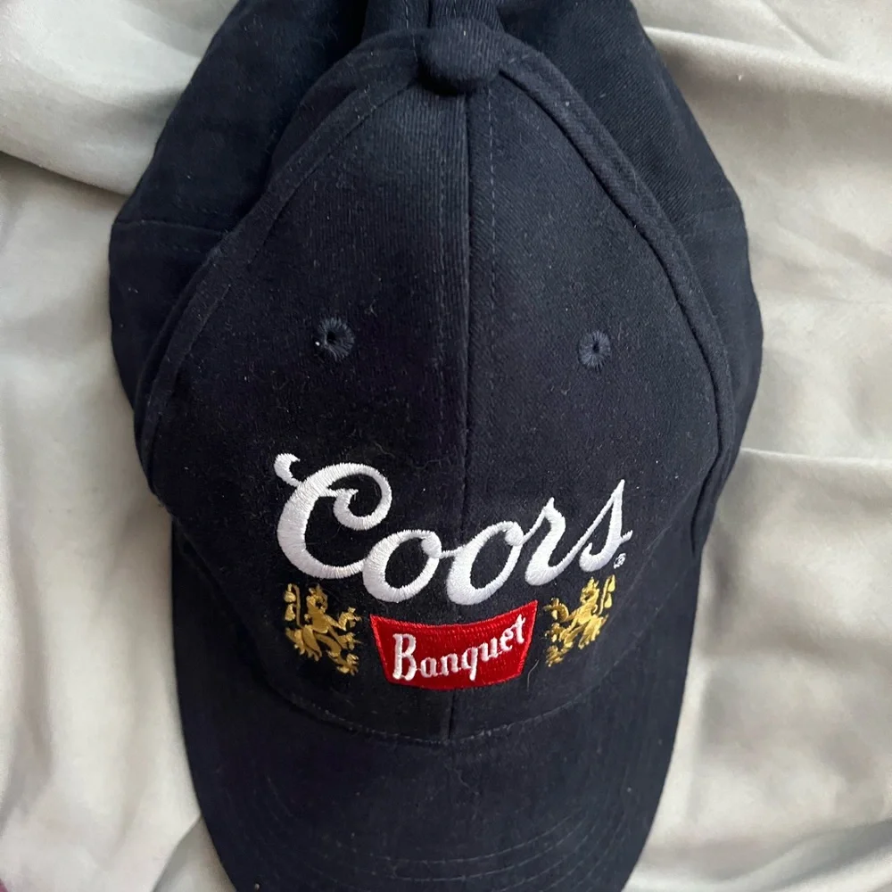 Bass Pro Shops Black Cap
